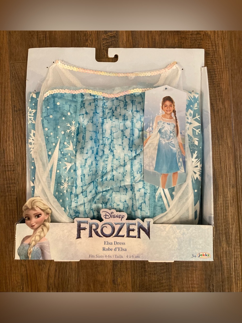 NWT Elsa Disney Frozen Costume Dress Up